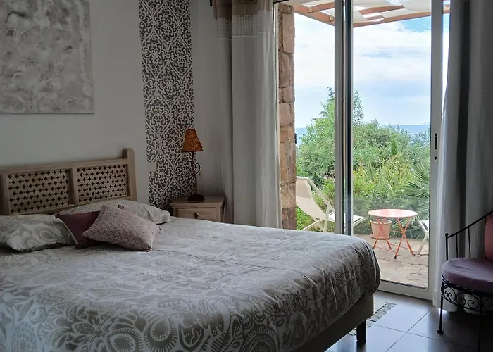Villa Anadine - Aiguebonne Boulouris - Pleine Vue Mer - A 5 Minutes A Pied De La Plage - Climatisee