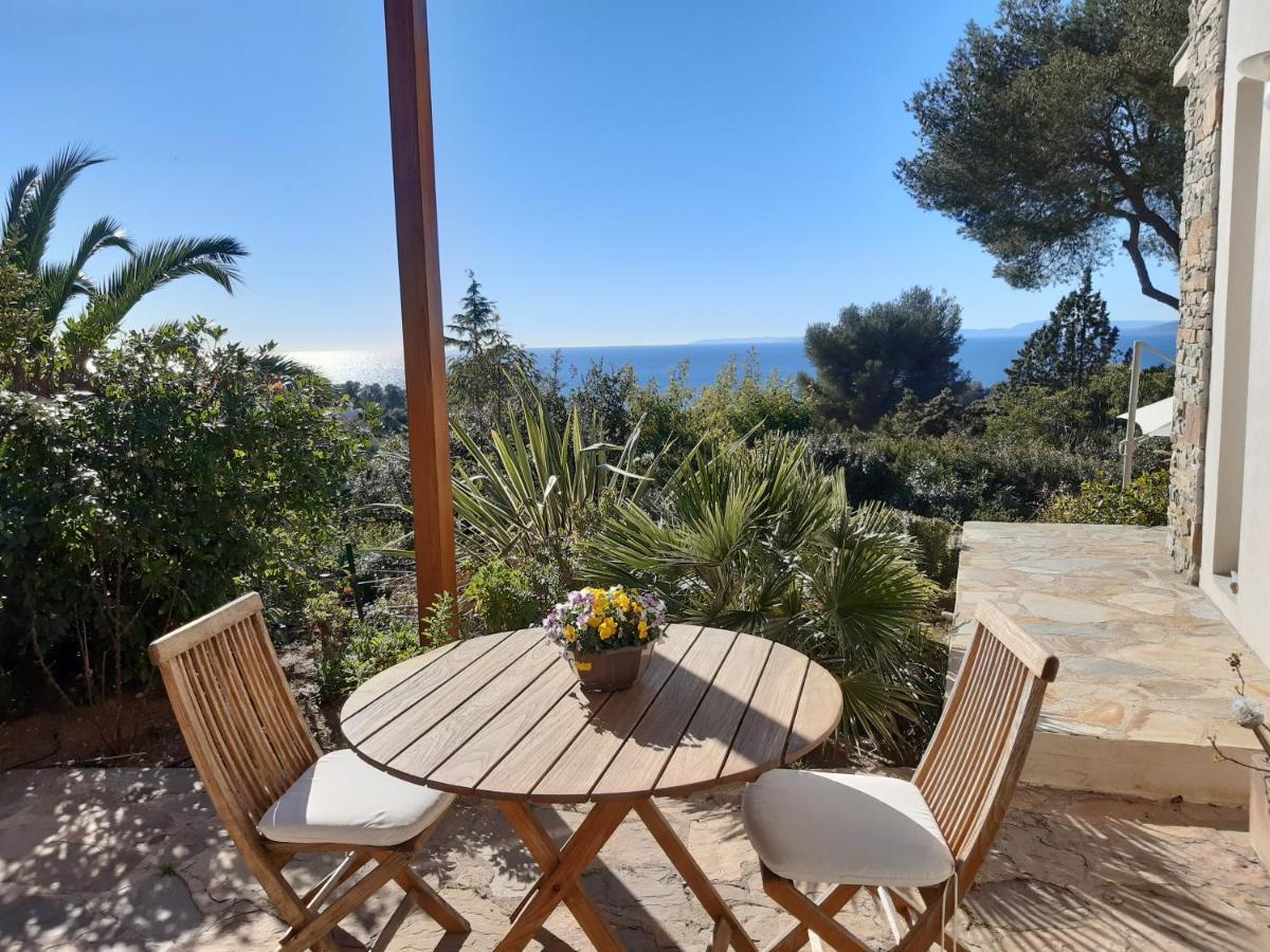 Anadine - Aiguebonne Boulouris - Pleine Vue - A 5 Minutes A Pied De La - Climatisee Villa *