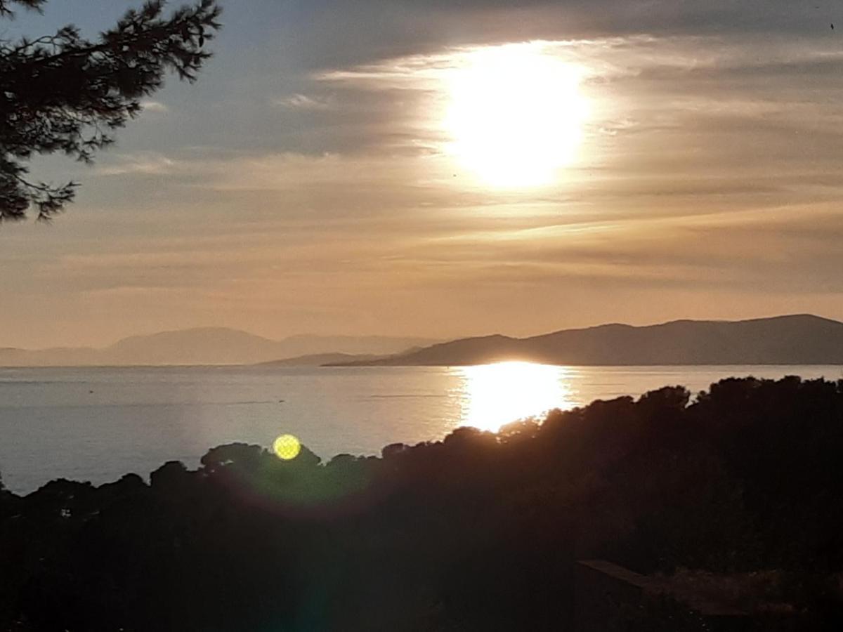Anadine - Aiguebonne Boulouris - Pleine Vue - A 5 Minutes A Pied De La - Climatisee Villa *